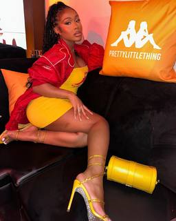 Jayda Cheaves feet photo thumbnail