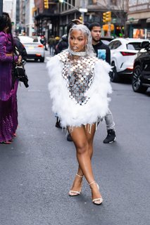 Jayda Cheaves feet photo thumbnail