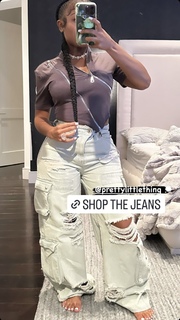 Jayda Cheaves feet photo thumbnail