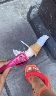 Jayda Cheaves feet photo thumbnail