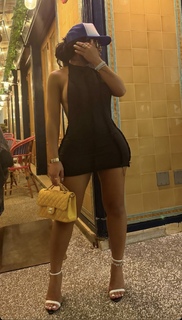 Jayda Cheaves feet photo thumbnail