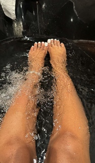 Jayda Cheaves feet photo thumbnail