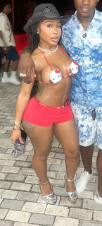 Jayda Cheaves feet photo thumbnail