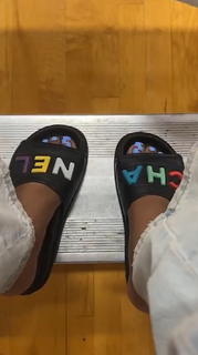 Jayda Cheaves feet photo thumbnail