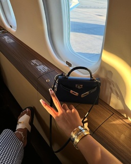 Jayda Cheaves feet photo thumbnail