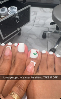 Jayda Cheaves feet photo thumbnail