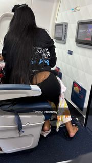 Jayda Cheaves feet photo thumbnail