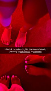 Jayda Cheaves feet photo thumbnail
