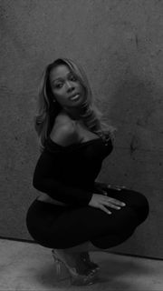 Jayda Cheaves feet photo thumbnail