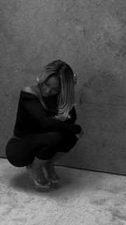 Jayda Cheaves feet photo thumbnail