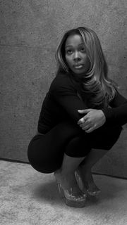 Jayda Cheaves feet photo thumbnail