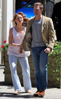 Jayma Mays feet photo thumbnail