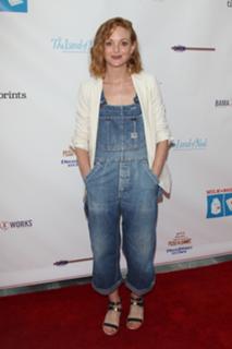 Jayma Mays feet photo thumbnail