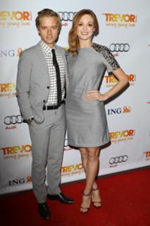 Jayma Mays feet photo thumbnail