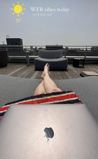 Jaymee Sire feet photo 19
