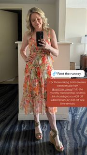 Jaymee Sire feet photo 1