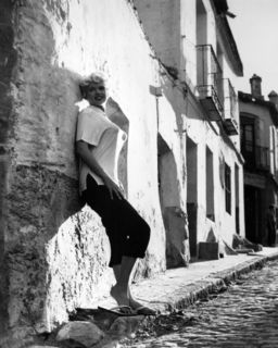 Jayne Mansfield feet photo thumbnail