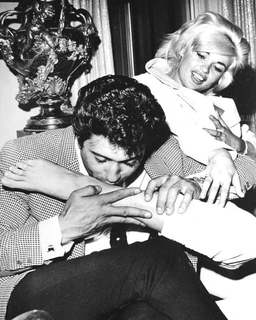 Jayne Mansfield feet photo thumbnail