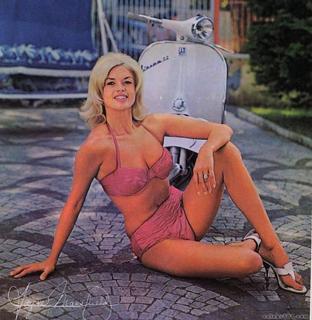 Jayne Mansfield feet photo thumbnail