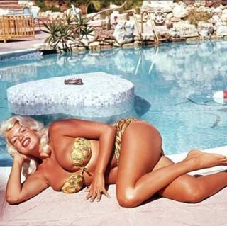 Jayne Mansfield feet photo thumbnail
