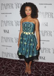 Jaz Sinclair feet photo thumbnail