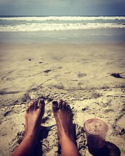 Jaz Sinclair feet photo thumbnail