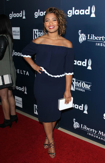 Jaz Sinclair feet photo thumbnail