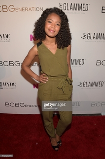 Jaz Sinclair feet photo thumbnail