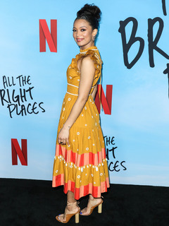 Jaz Sinclair feet photo thumbnail