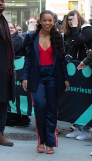 Jaz Sinclair feet photo thumbnail