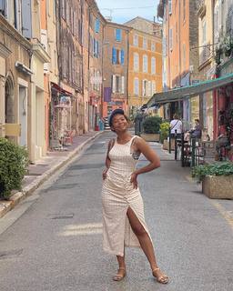 Jaz Sinclair feet photo thumbnail