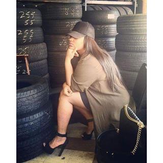 Jazmine Sullivan feet photo 15