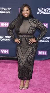 Jazmine Sullivan feet photo 13
