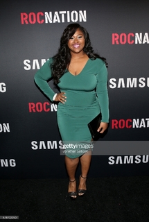 Jazmine Sullivan feet photo 1