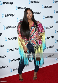 Jazmine Sullivan feet photo 13