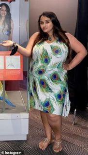 Jazz Jennings feet photo 17