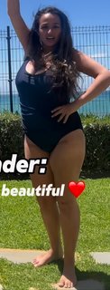 Jazz Jennings feet photo 10