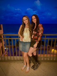 Jazz Jennings feet photo 3