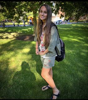 Jazz Jennings feet photo 1