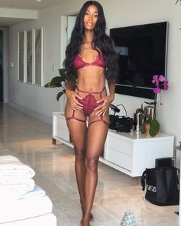 Jazzma Kendrick feet photo 11