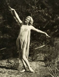 Jean Harlow feet photo 16