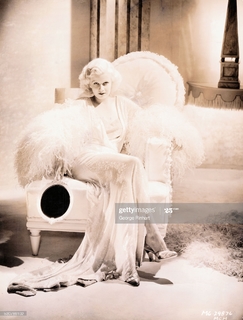 Jean Harlow feet photo 9