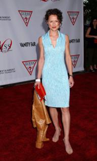 Jean Louisa Kelly feet photo thumbnail
