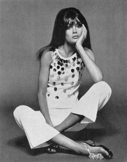 Jean Shrimpton feet photo 15