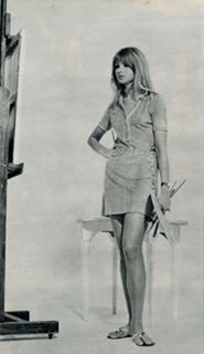 Jean Shrimpton feet photo 12