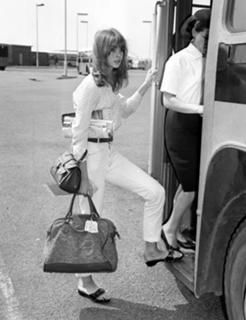 Jean Shrimpton feet photo 9
