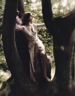 Jean Shrimpton feet photo 17