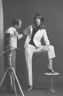 Jean Shrimpton feet photo 6
