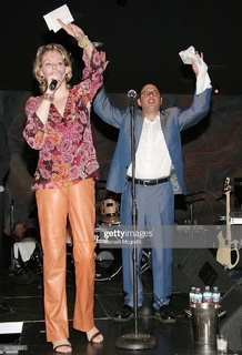 Jean Smart feet photo 15