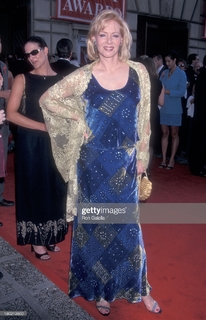 Jean Smart feet photo 15